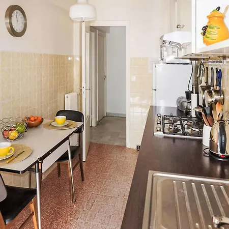 Apartamento Les Jardins De L'ermitage By Interhome