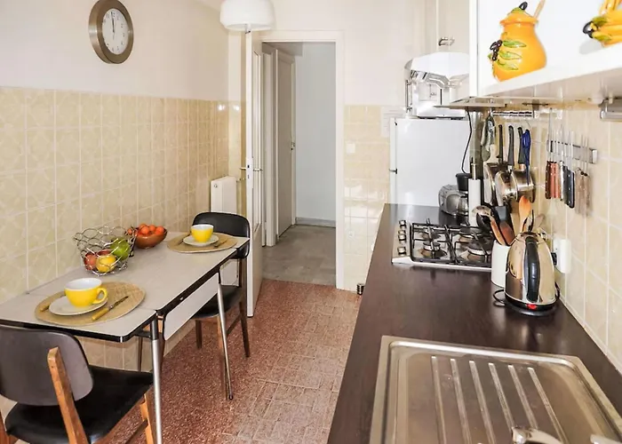 Apartamento Les Jardins De L'ermitage By Interhome