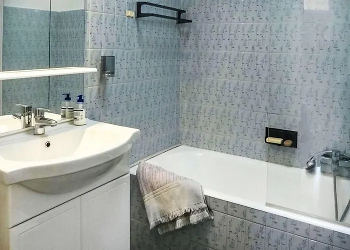 Apartamento Les Jardins De L'ermitage By Interhome *